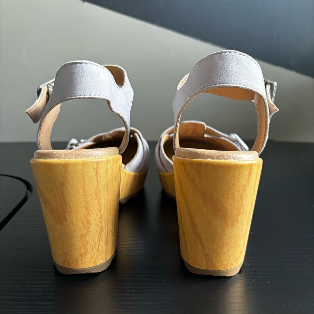Dr. Scholl’s Original Collection Wild Times Platform Sandal, 9.5 - Picture 10 of 15